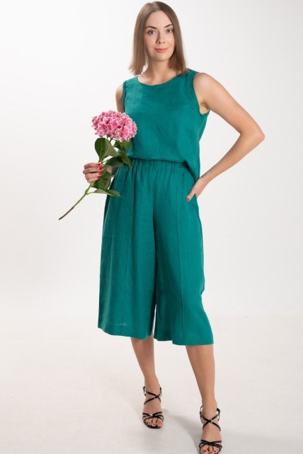 Teresa Linen suit