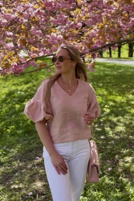 Dakota V linen blouse